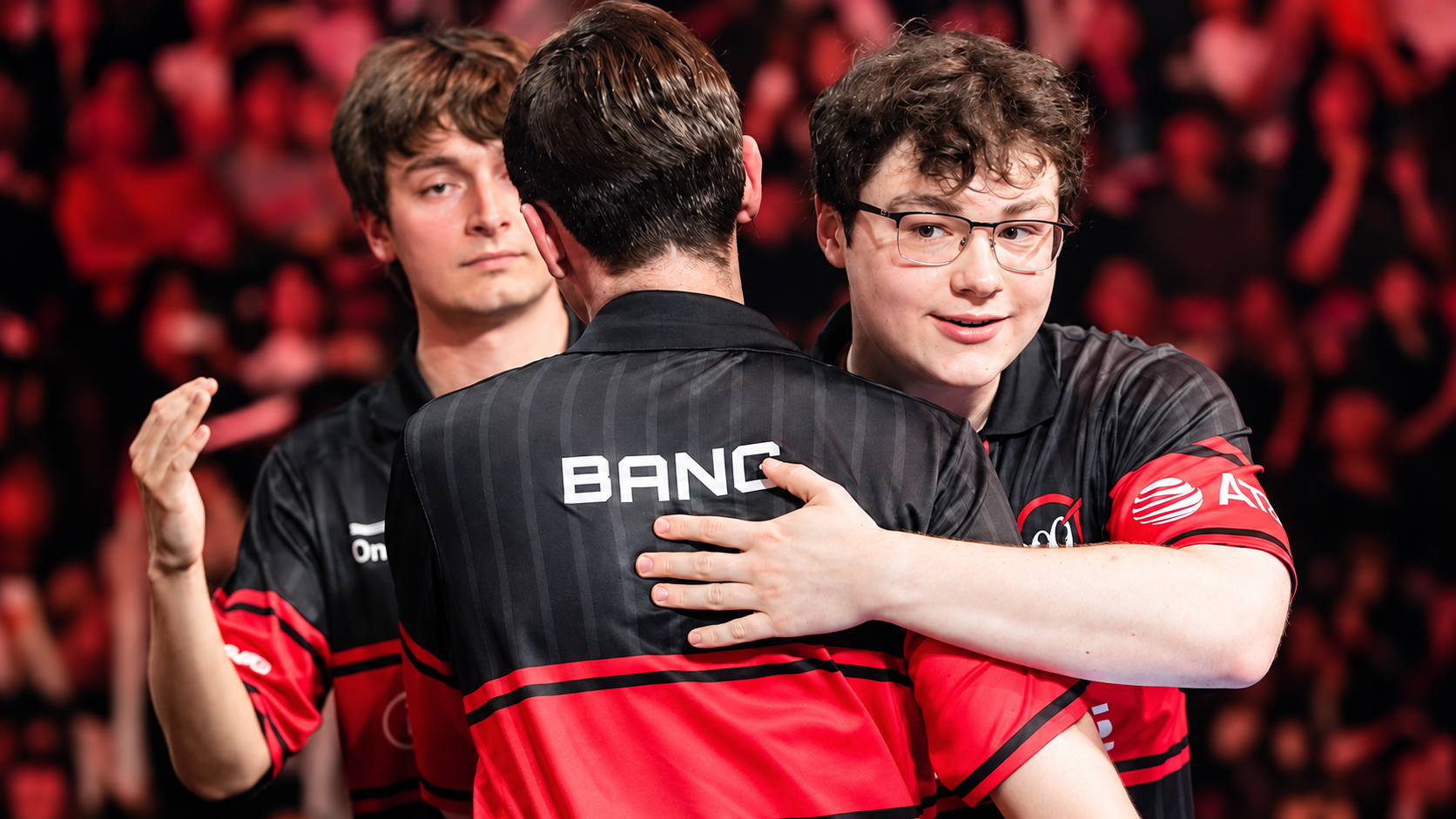 100 Thieves