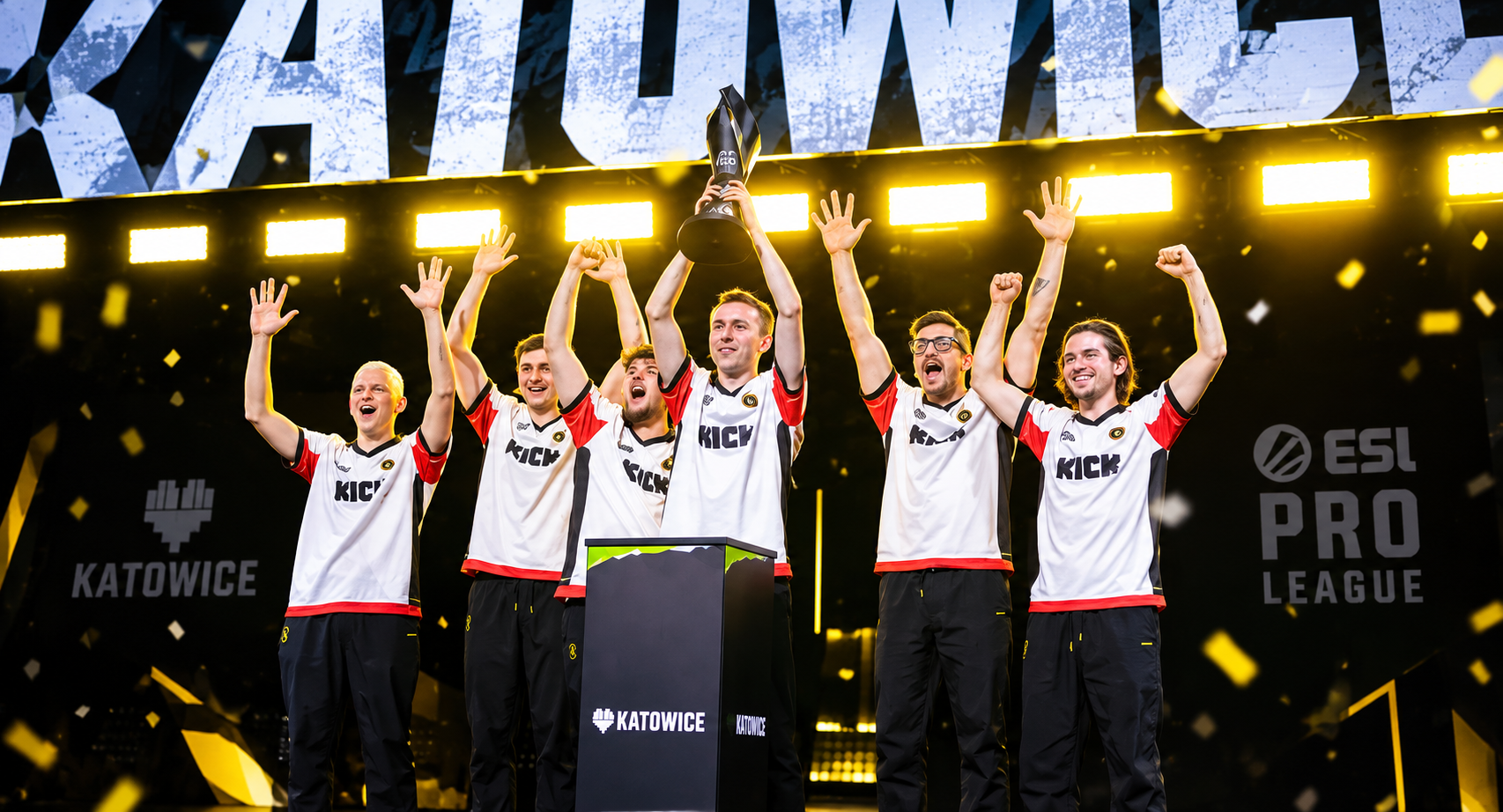 Team Vitality celebrates winning ESL Pro League Season 24 after defeating MOUZ in the grand final.